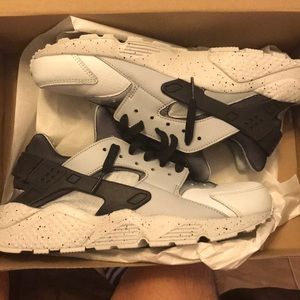 Nike huaraches